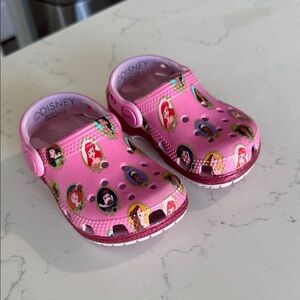 Disney Pink Kids crocs Sandals with Princess Design
